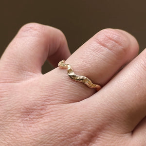 Fagus Ring - Solid Gold