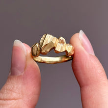Load image into Gallery viewer, Custom Rock Ring - 18K Solid Gold with 1 Sapphire