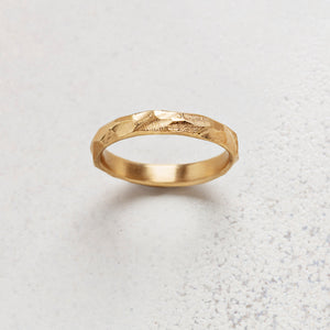 Thin Facet Ring - Solid Gold