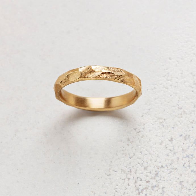 Thin Facet Ring - Solid Gold