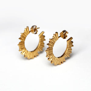 Queen Hoops - 14K Gold