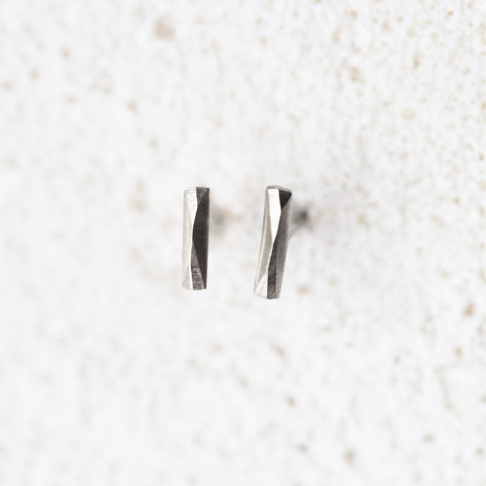 Fragment Studs - Silver