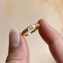 Load image into Gallery viewer, Delicate Sapphire - 18K Solid Gold