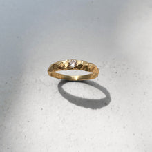 Load image into Gallery viewer, Delicate Sapphire - Solid Gold