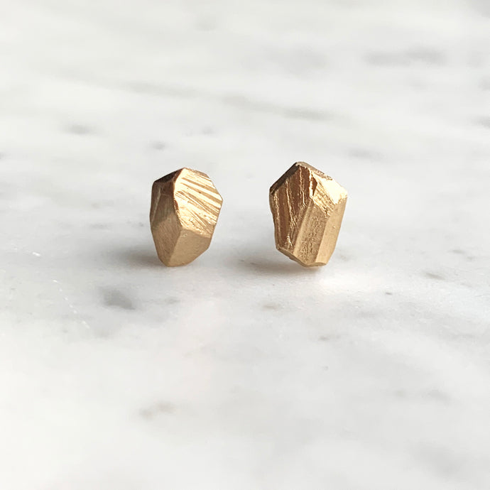 Pebble Studs - 18K Solid Gold