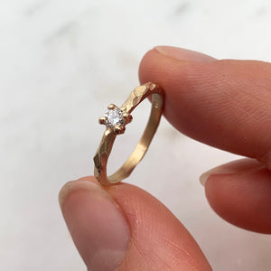 Solitaire Sapphire Ring - Solid Gold